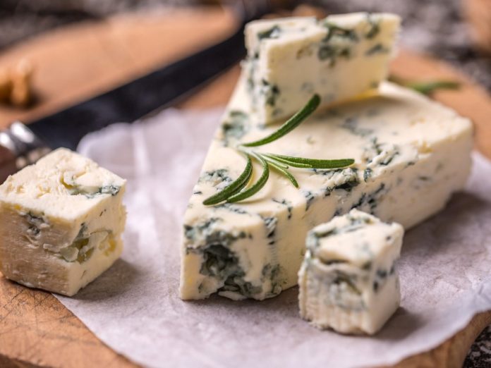 roquefort-cheese-hero-1