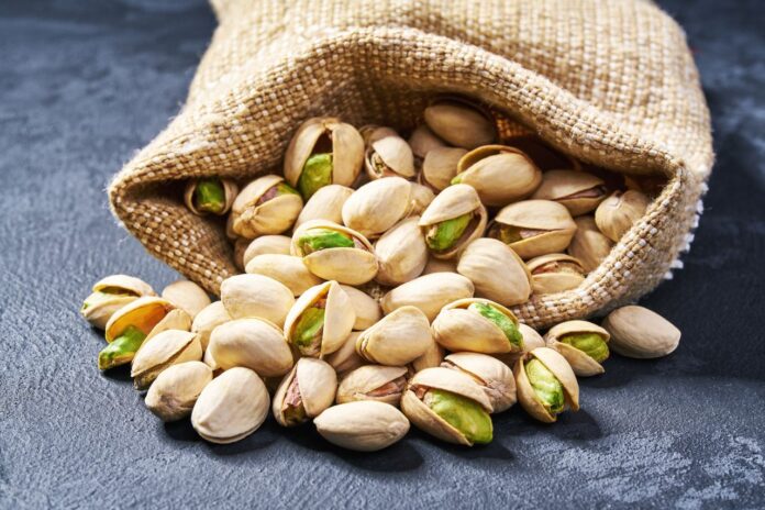 Pistachios-The-Green-Nut-Nutritional-Value-Benefits-and-Side-Effects